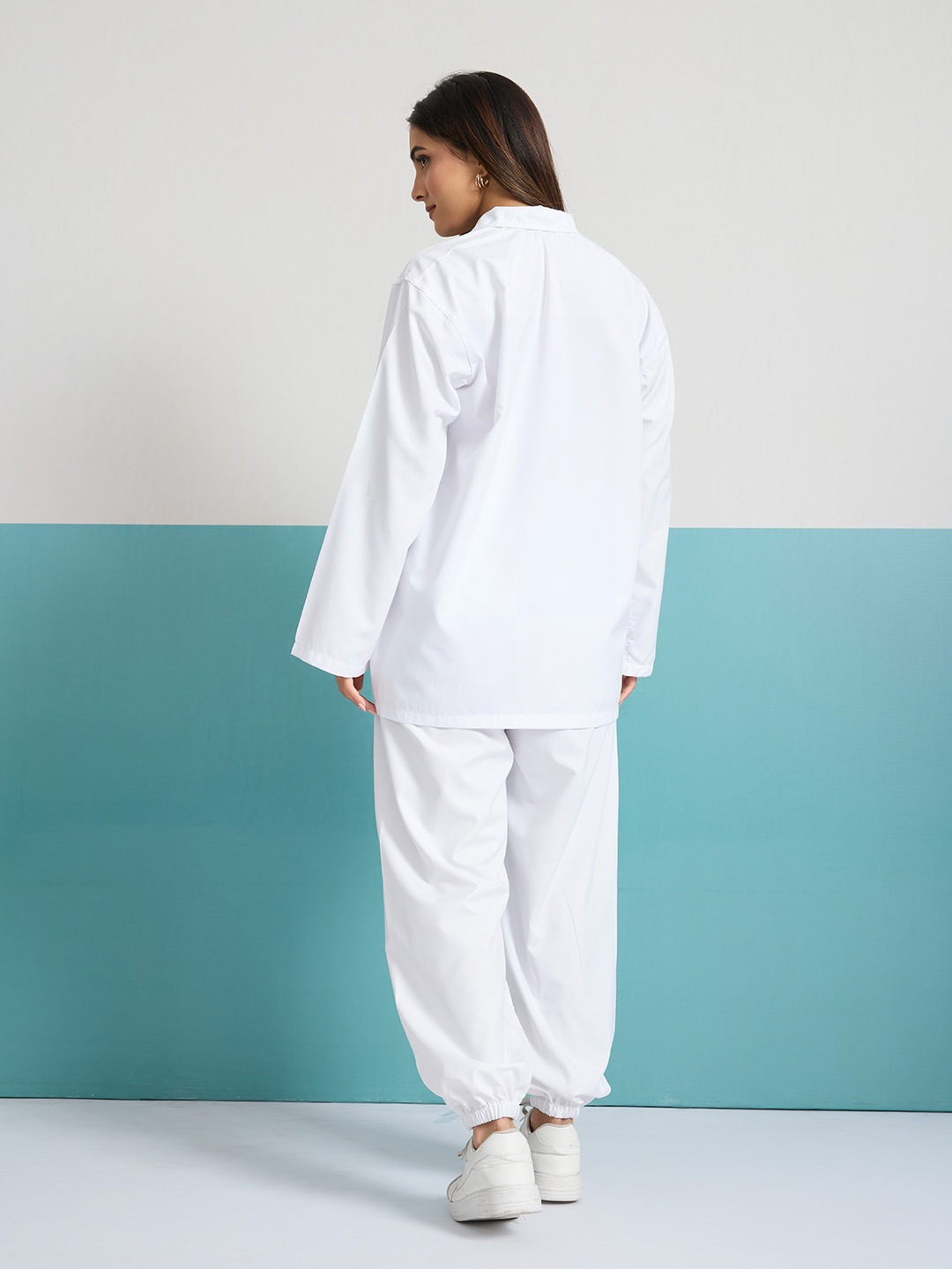 Hospital Wear - Image 5